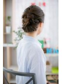 くすみカラーグラマラス抜け感ヘアアレンジc1