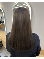 ジーナ 渋谷駅前(Zina)&nbsp;shion オレンジ味なし！透明感溢れるオリーブベージュ