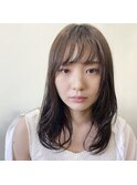 ナチュラル小顔レイヤー/ Gisel style @avlon0805 [博多駅前]