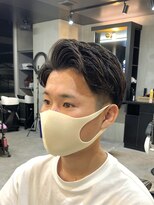 フランクスバーバーザスタンド(Frank’s barber the stand) スペインカール/スパイキーショート/フェザーパーマ/飯田橋トF