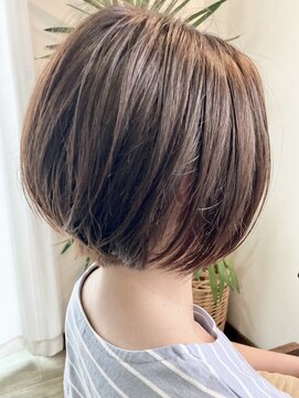 クローバー(clover) ナチュラルボブ×グレージュ