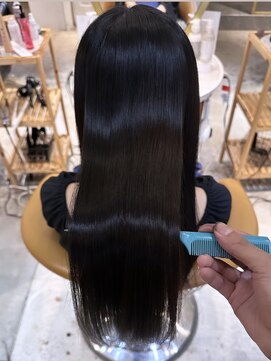 ロンド シャルム 吉祥寺(Lond charme) 黒髪縮毛矯正ロングレイヤー酸熱トリートメント髪質改善吉祥寺