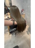 ツヤ髪オリーブカラー