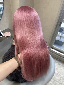 ラルムバイシー 新宿(LARME by Sea) ケアブリーチ使用☆淡いホワイトピンク/ダブルカラー【Kaya】