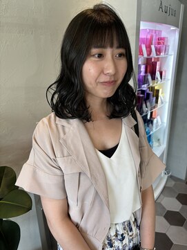 リベラル(liberal) グリーンハイライト/ボブウェーブヘア【20代/30代/40代】