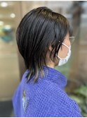 インナーカラー×ミディアムウルフ