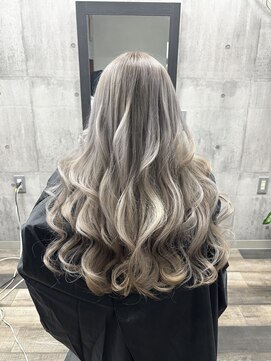 美容室 ソーイ(Soii) シルバーベージュ