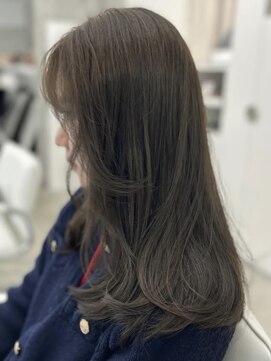 アイシー 表参道(ICY) 透明感オリーブベージュ