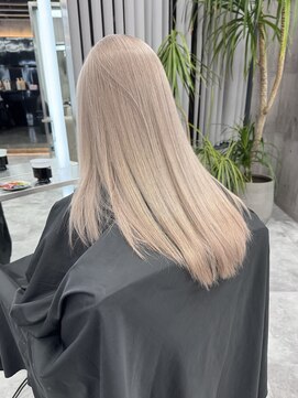 エヴァン(HEVIN) ミルクティーベージュ