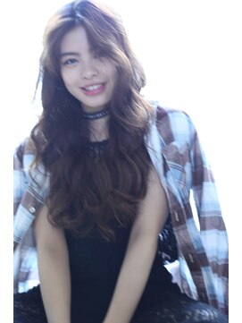 マイティ バイ エイチ(mighty by H) 【mighty】 外国人風＊透明感で魅せる冬 A/W＊[052-262-4162]