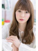 縦ラインで小顔に★無造作カールふんわりロング