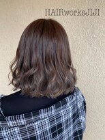 ヘアーワークス ジジ(HAIR works JIJI) ナチュラルアッシュグレーグラデーション