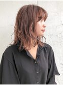 春に人気のピンクブラウンカラー
