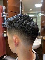 ヒロギンザ 新橋日比谷口店(HIRO GINZA)&nbsp;ビジネスフェード×アイロンパーマ　新橋　理容室　ヒロ銀座