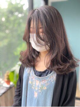 ビハインドザカーテン(BEHIND THE CURTAIN) セミロング×大人レイヤー×ナチュラルくびれヘア