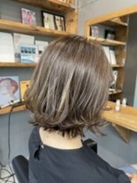 ルーシーバイパム 恵比寿(Lucy by PAM.) 美髪/ネビージュ/大人かわいい/透明感ショート[恵比寿/代官山]