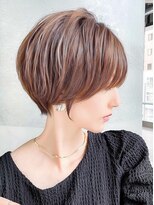 アマトウキョウ 表参道(AMA TOKYO)&nbsp;似合わせカット　横顔美人　くせ毛ショート　大場猛