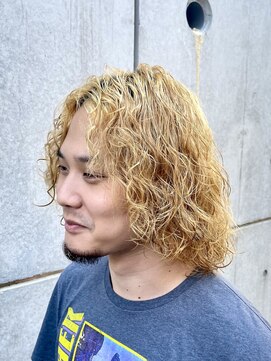 アソビ 表参道(ASOBI) 【個性を活かす】ツイストスパイラルパーマ　ロング