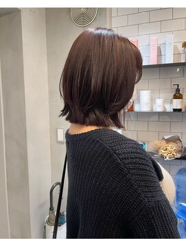 ロビン アンド ダルク(robin&darc) くびれレイヤーボブ×ピンクベージュ【髪質改善】