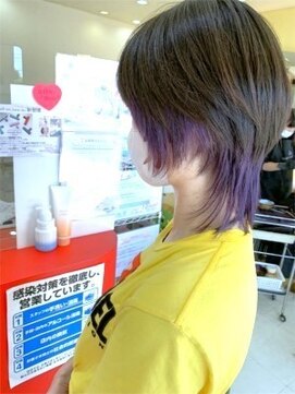 ヘアステージ スプール(HAIRSTAGE SPOOL) インナカラー　ウルフスタイル