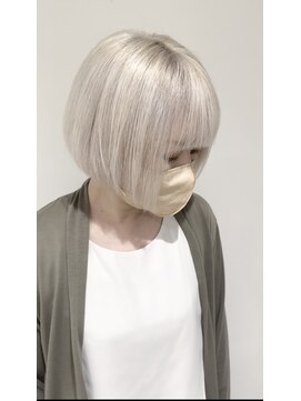 フラワーズペタルバイスミカ(Flowers petal by sumika) ホワイトブロンド