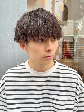 キアラ(Kchiara) マッシュツイストスパイラルパーマツイスパ福岡天神大名