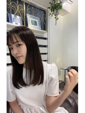 ピース トウキョウ(PEACE TOKYO) サラサラヘアな大人清楚セミロング