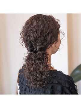 シーソー(SEA SAW) 大人ローツインテール×クルリンパ