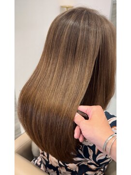 ベージュオブチル(Beige of chill) ミルクティーベージュ/ヒト幹水素トリートメント