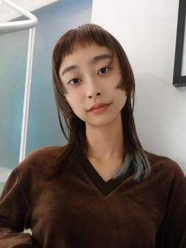 シキ 渋谷(siki) ベージュカラー/ブリーチなしダブルカラー/赤 み消し/渋谷/原宿