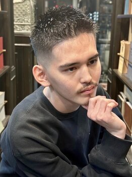 ヒロギンザ 福岡本店(HIRO GINZA)の写真/【最終受付21時/個室】清潔感あるスタイルでオンもオフも好感度UP!技術に差が付くショートにも自信[理容室]