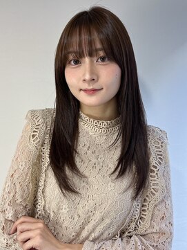クラン 岡本(Chlan) レイヤーカット×ナチュラルストレート艶髪ロング