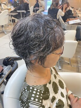 50代、60代のショートヘアにパーマ