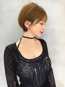 ロンド ジュルード 名古屋(Lond jeloud) ツヤが主役のショートスタイル