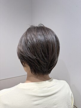 ルーファス 恵比寿南(Ruufus) 【40.50.60代】白髪ぼかしハイライトで透明感UP2603