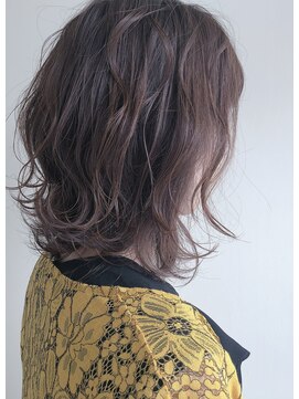 ピエドプール(PiED DE POULE) PiED DE POULEミディアムレイヤー×ピンクアッシュ