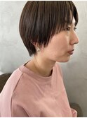 ナチュラルマッシュショート黒髪　ヘルシースタイル