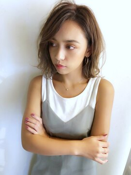メルジーナ 浜松(MELGINA) 【MELGINA】ゆるっと アンニュイな外ハネボブ