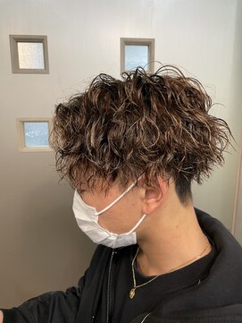 オンフリーク(ON FLEEK) ＃ツイストスパイラル＃刈り上げ＃下関＃オンフリーク