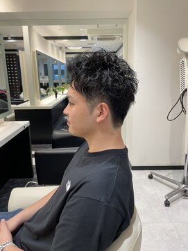 シファー(～Cifer) くせ毛風パーマツーブロック刈り上げ黒髪短髪お客様ヘア☆