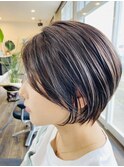ショートボブ