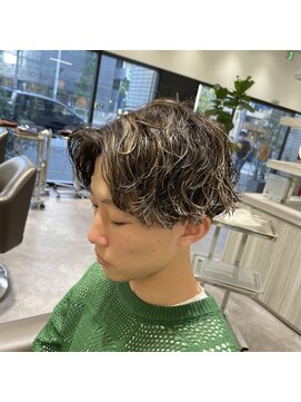 アース 金山店(HAIR&MAKE EARTH) 【メンズ人気スタイル】波巻きパーマ+金メッシュ 金山 名駅 栄
