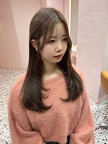 ボタン シブヤ(VOTAN SHIBUYA)&nbsp;韓国ヘア/顔まわりレイヤーカット/前髪なし/かきあげバング