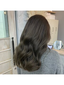 ルート 南堀江(route) オリーブベージュ