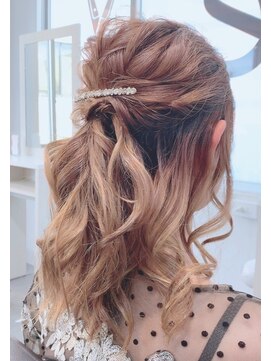 レディスペヘアー(redispe hair) ハーフアップ【名古屋駅・名駅・名駅西口・名古屋駅西口】