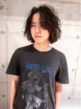 ライラ(Lyla) guest hair メンズボブフォワードウェーブパーマ