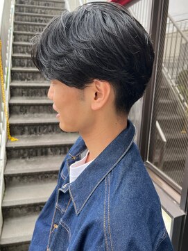 アイズ 海老名(AIZU) メンズパーマ メンズサロン センターパート ニュアンスパーマ