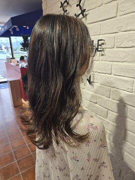 ヘア スパ ビューティー エールフォルム(HAIR SPA BEAUTY YELLFORME) 3Dカラー×ミディアムレイヤー