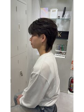 大人ウルフ × 自然な毛流れ