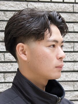 ザバーバー 渋谷(THE BARBER) 短髪フェード+フェザーパーマ